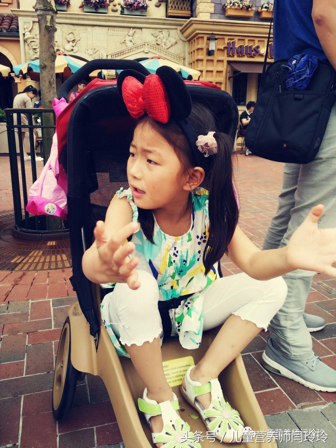 去迪士尼实现童话故事公主梦,带小朋友去迪士尼圆公主梦