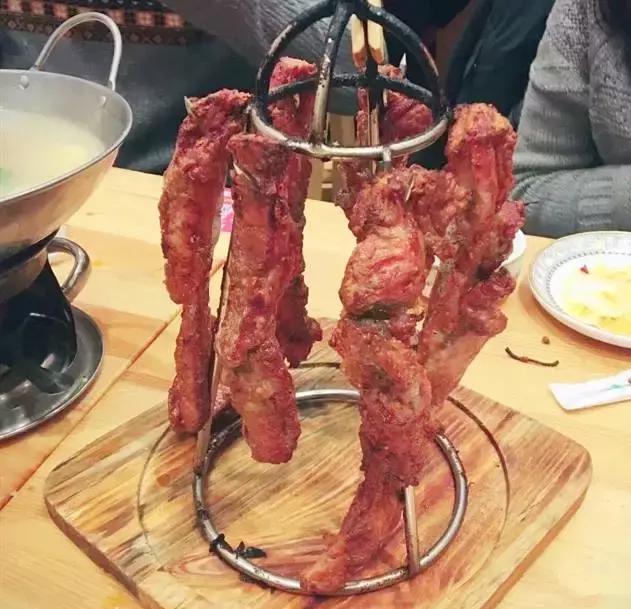 这是一条凶残的推送！8家“食肉兽”必吃的店！一口入魂···
