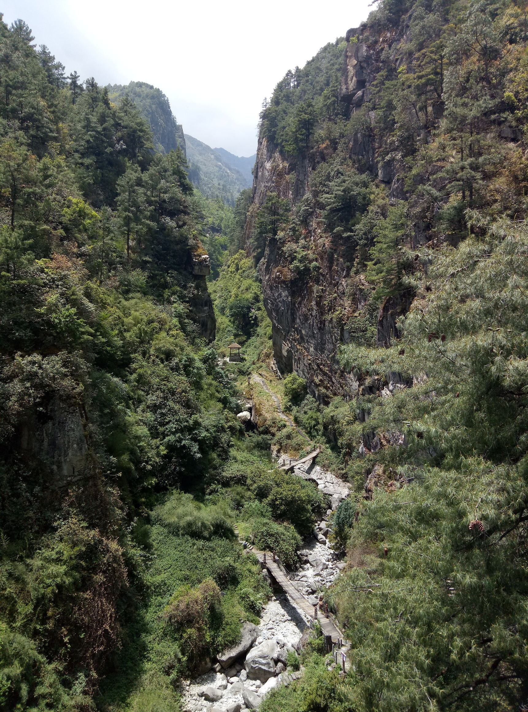 大理苍山的景色介绍,大理苍山上面的景色