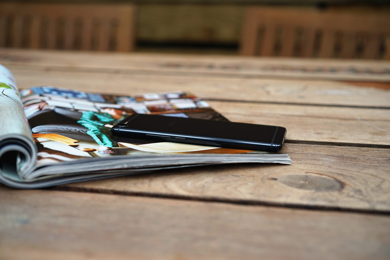 魅蓝e2闪光灯测评,魅蓝E2有什么优点