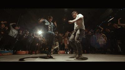 烈火狼之笼斗完整版,烈火狼之笼斗在哪能看