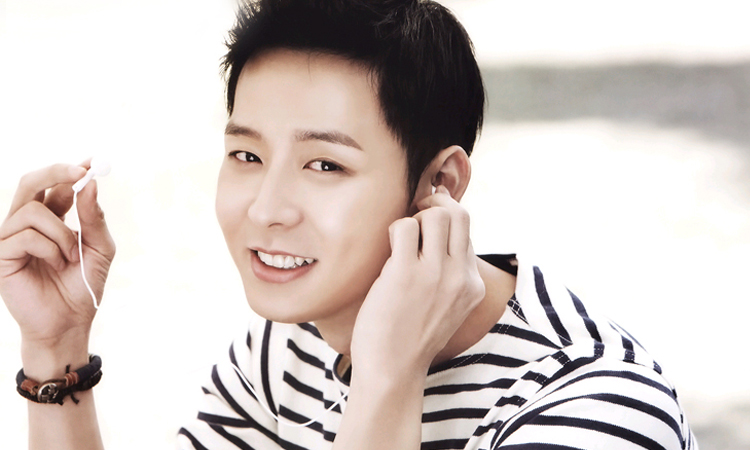 柳叶眼长的是什么眼型,眼型分类图解柳叶眼