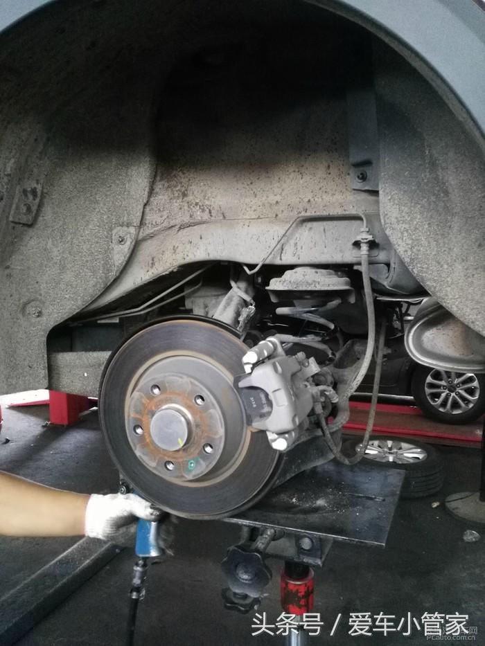 荣威前减震器怎样调节软硬,老师傅手工改进汽车