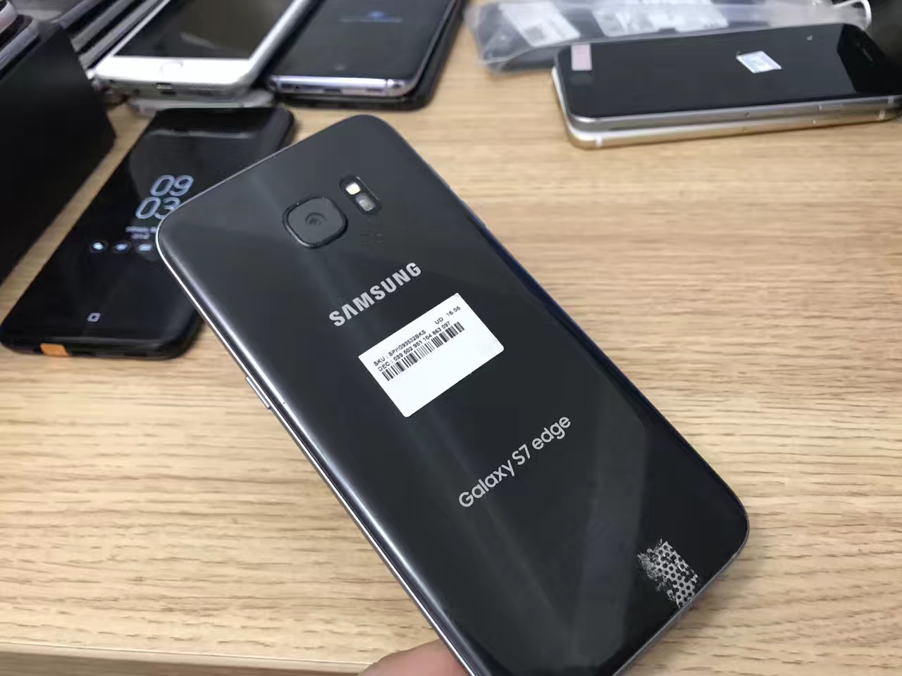2023年三星s7edge还值得买吗,二手三星s7edge曲屏手机