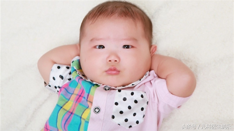 月子里宝宝三天没有大便了正常吗,2个月的宝宝三天没有大便正常吗