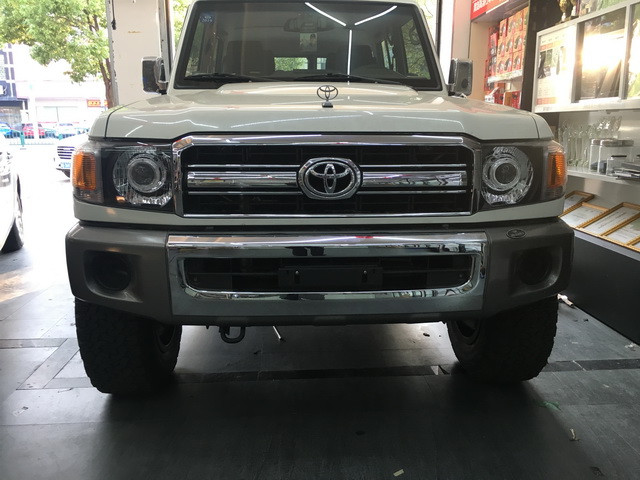 丰田12款卡罗拉改装大灯日行灯,丰田570大灯改装日行灯