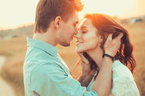 与中年女性微信聊天对话技巧,微信聊天高情商说话技巧