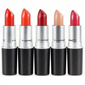 出去旅游必带的化妆品 (旅游必带的化妆品)