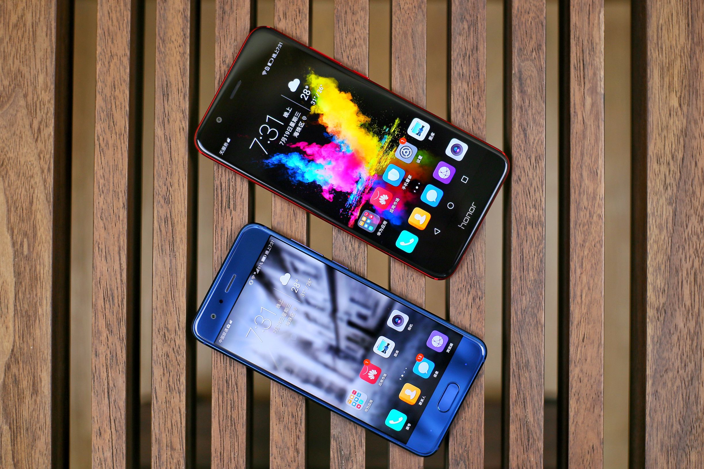 荣耀9和荣耀v9的区别哪个好,荣耀v9和荣耀v9play哪个好