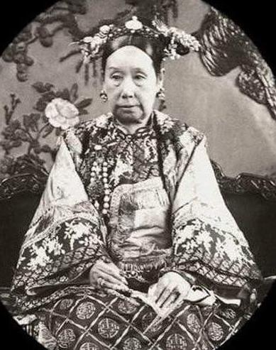 为什么都说属羊的命不好,1979年农历9月属羊人的命好不好