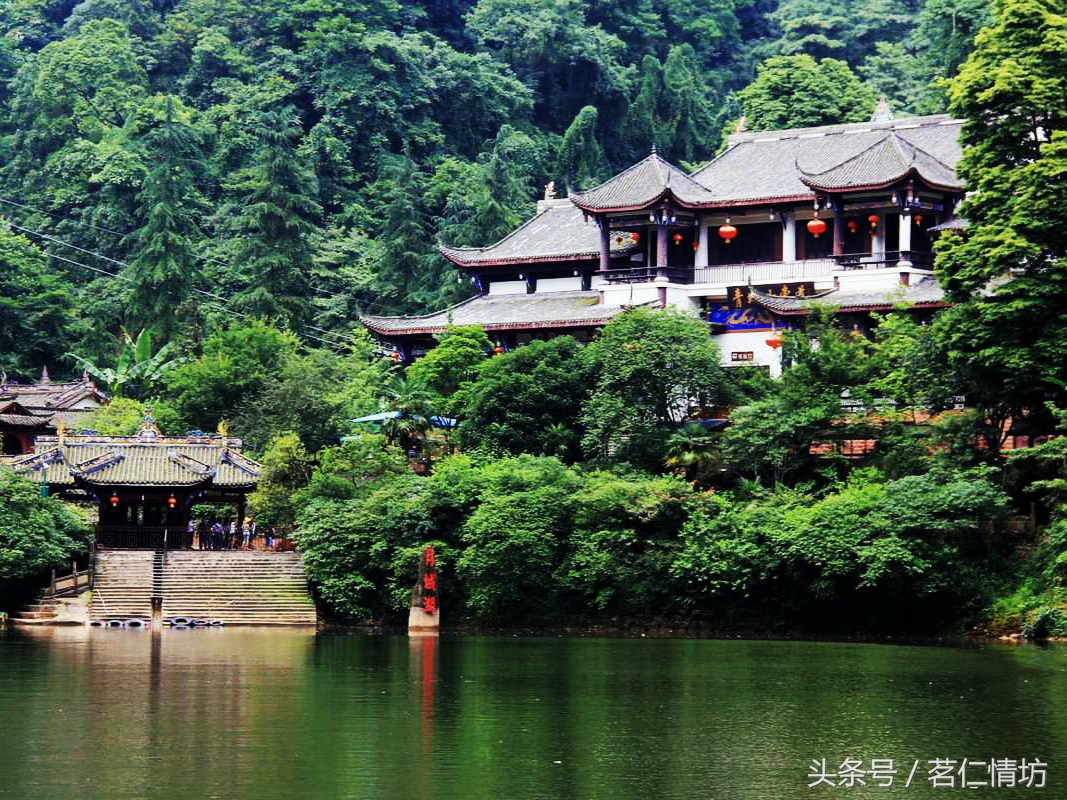 四川最出名雪山景区,四川旅游十大必去景点雪山有哪些