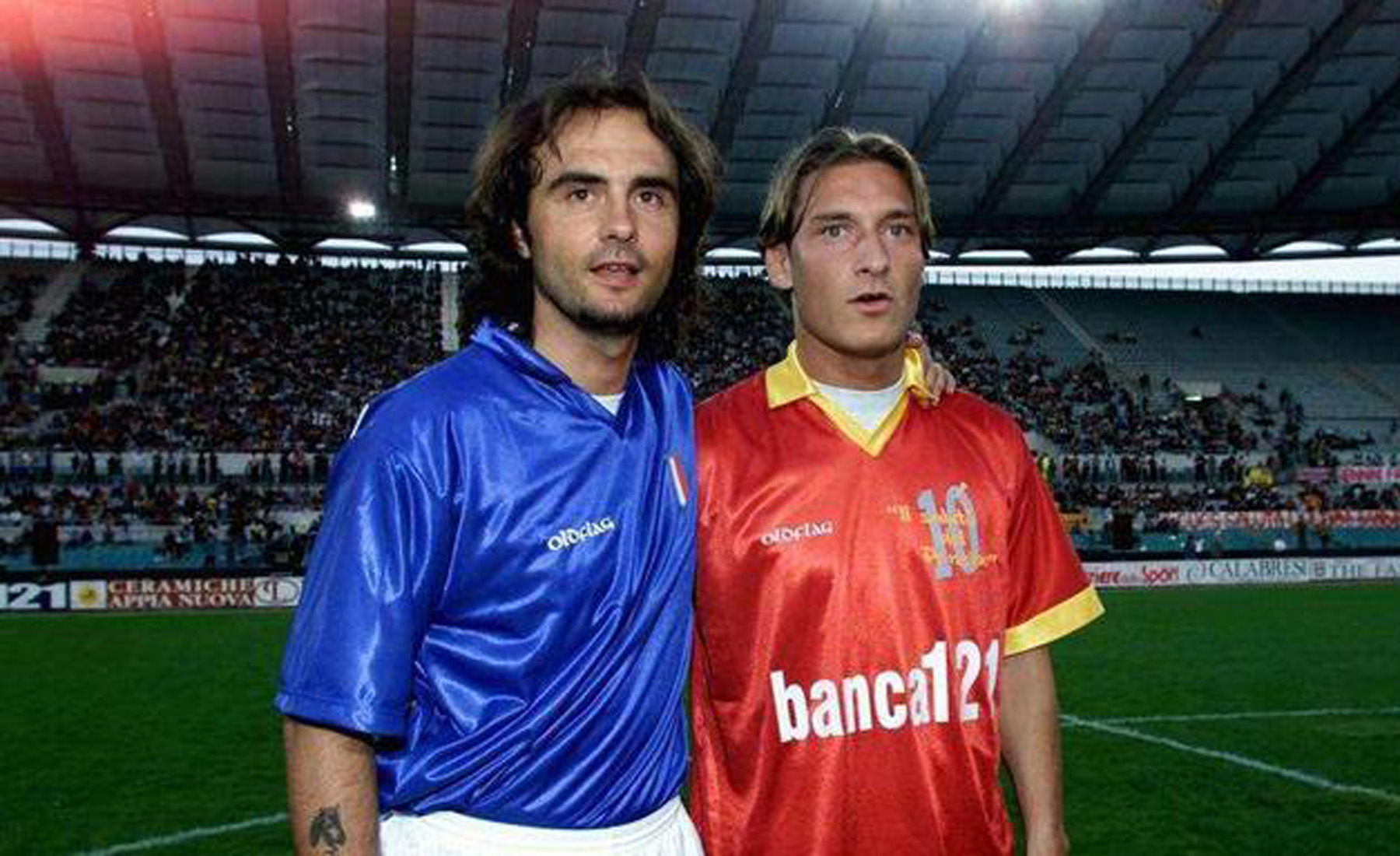 托蒂告别罗马飙泪,狼王托蒂告别罗马视频