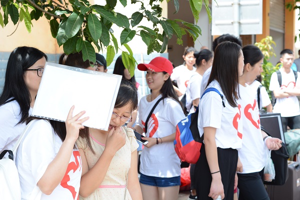 志愿启航面试,让青春遇见童年志愿者活动