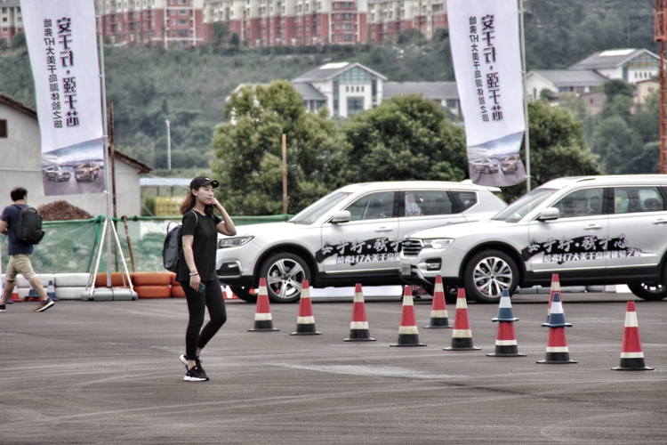 哈弗h7红标试驾,哈弗h7蓝标评测