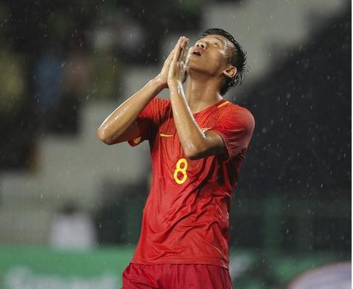 u22国足0-0阿联酋,u17国足大胜柬埔寨回放