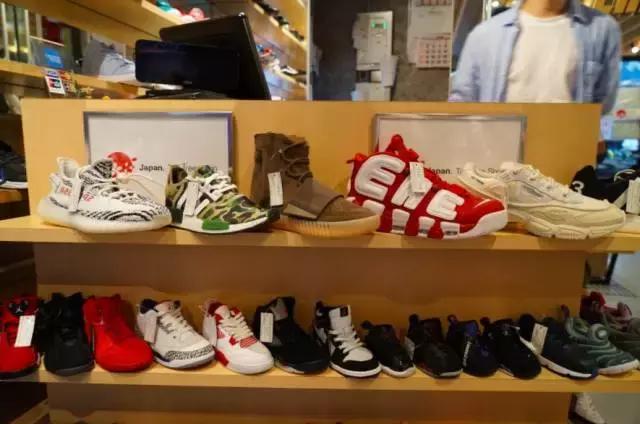 逛完这10家原宿球鞋店后，爆款冷门你想要的这里都有！