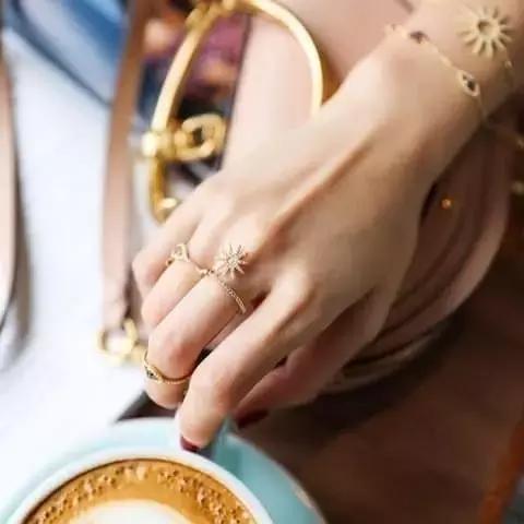 武汉新晋小众网红打卡,新网红潮牌女装