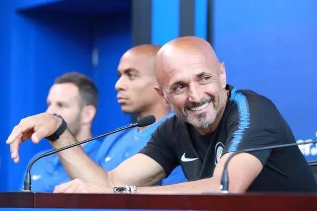 2018国际米兰对阵法甲里昂,国际米兰防守反击集锦