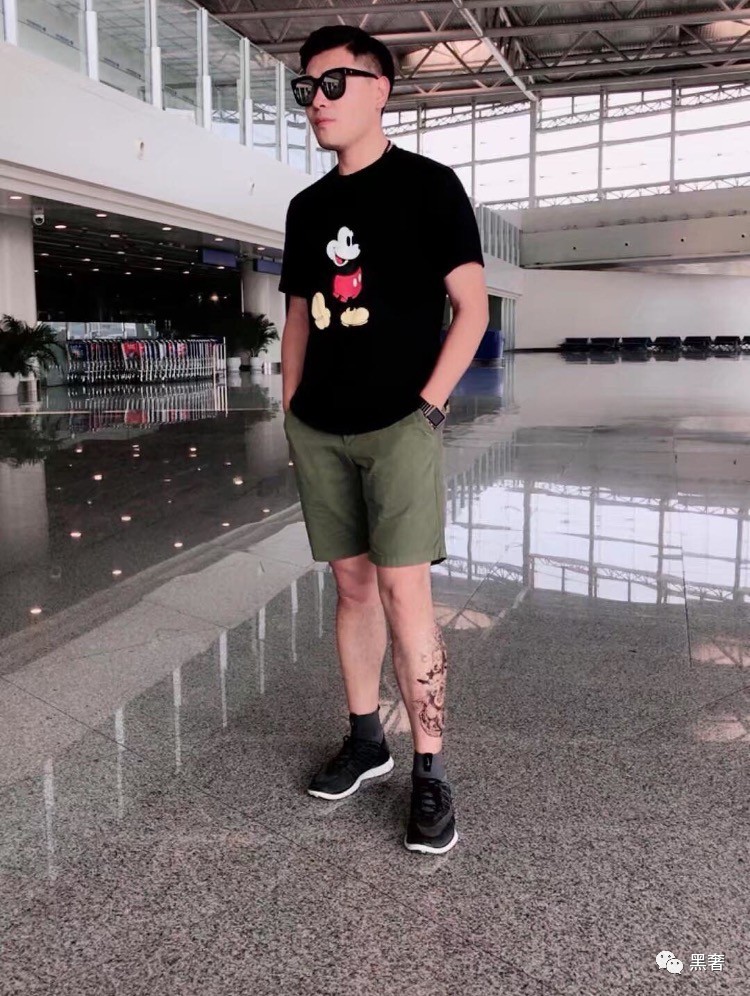 巴黎世家袜子鞋2.0和3.0的区别,巴黎世家男士袜子鞋