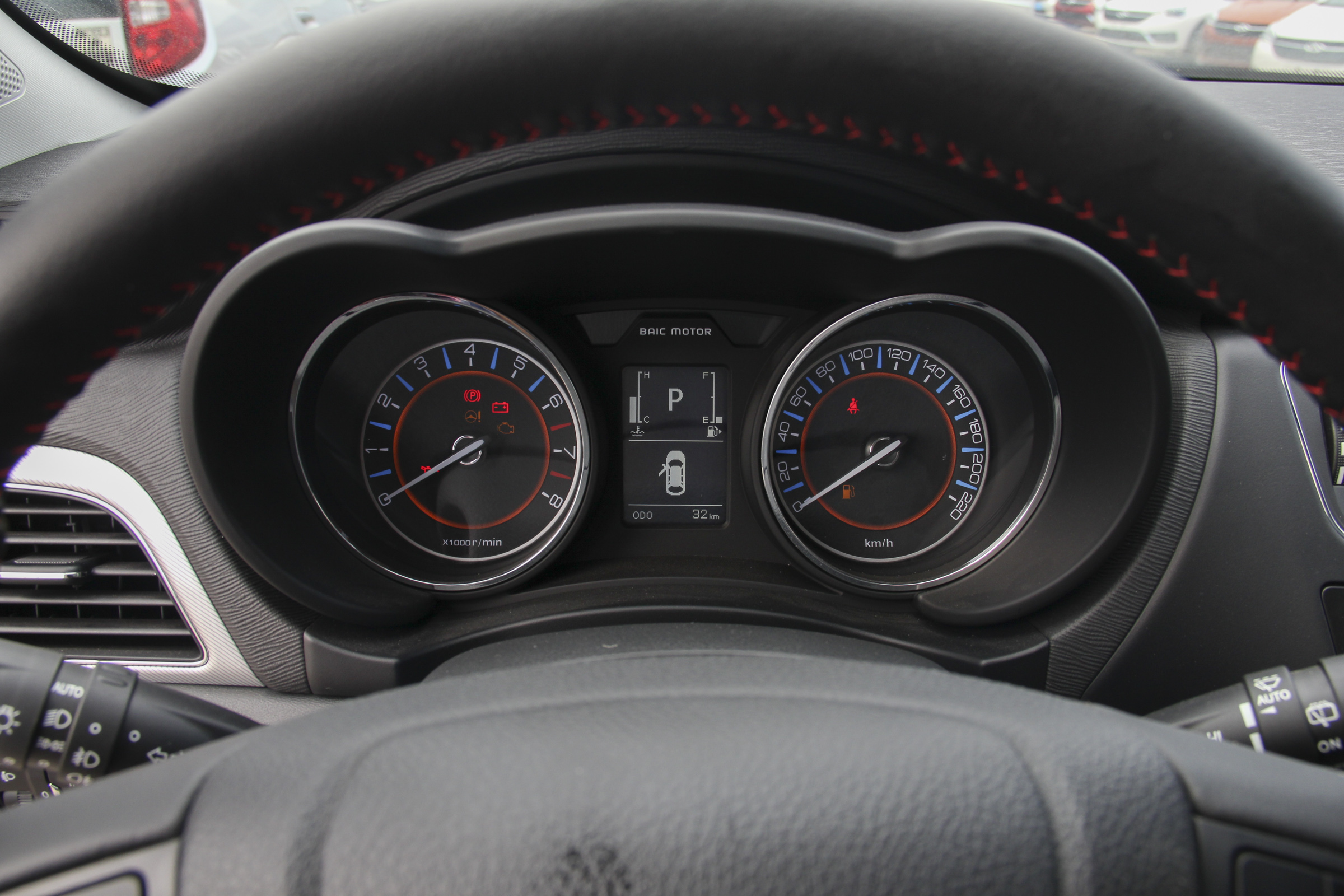 绅宝x55值得买么,绅宝x55优缺点