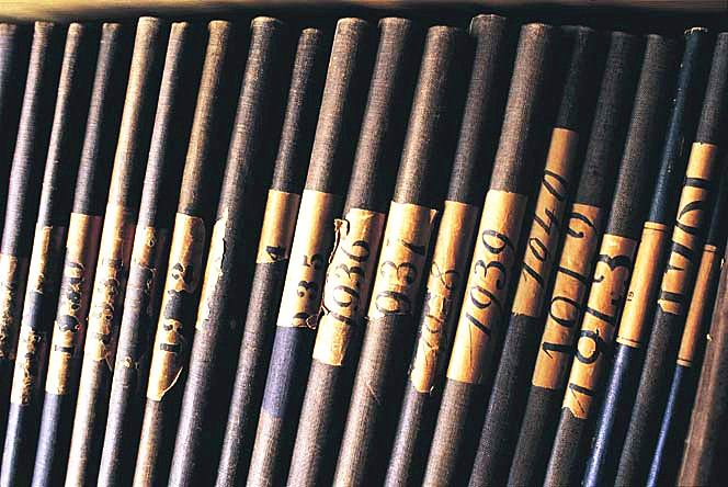 波尔多和拉菲传奇的区别,波尔多和干邑的区别