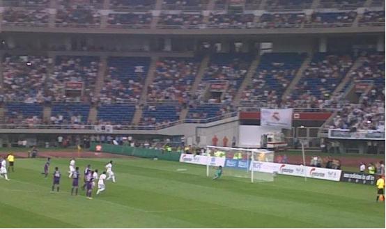 足球场上的自由人是什么,足球比赛自由人是哪个位置