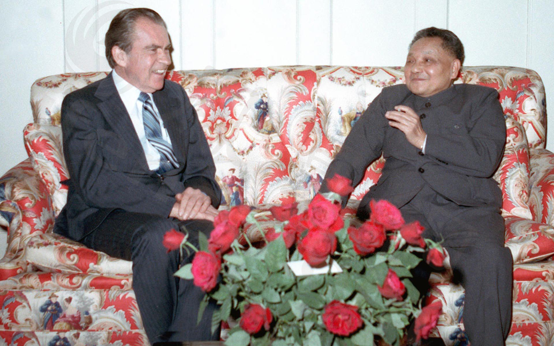 卡特爱同他谈判,里根难忘他眼睛,尼克松服他远见,布什视他老友