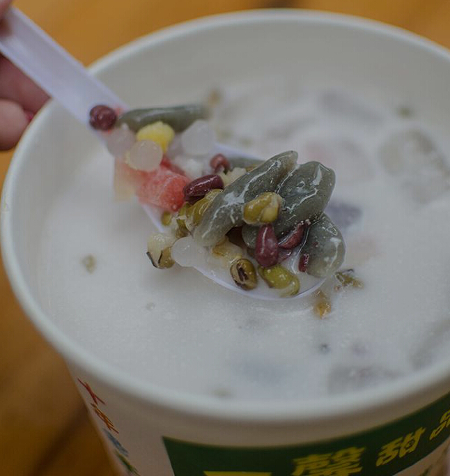 吐血编辑，三亚所有吃的都在这儿了，不吃也来瞧一瞧啦。