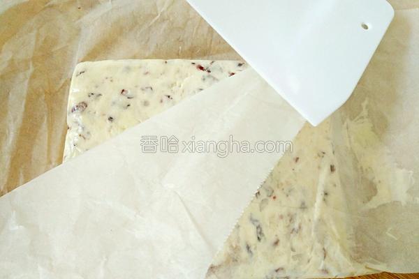 蔓越莓牛轧糖,蔓越莓牛轧糖紫色