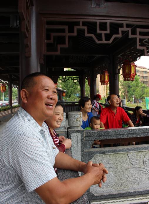 盘点国内龙舟比赛震撼场面一瞬间,中德龙舟赛