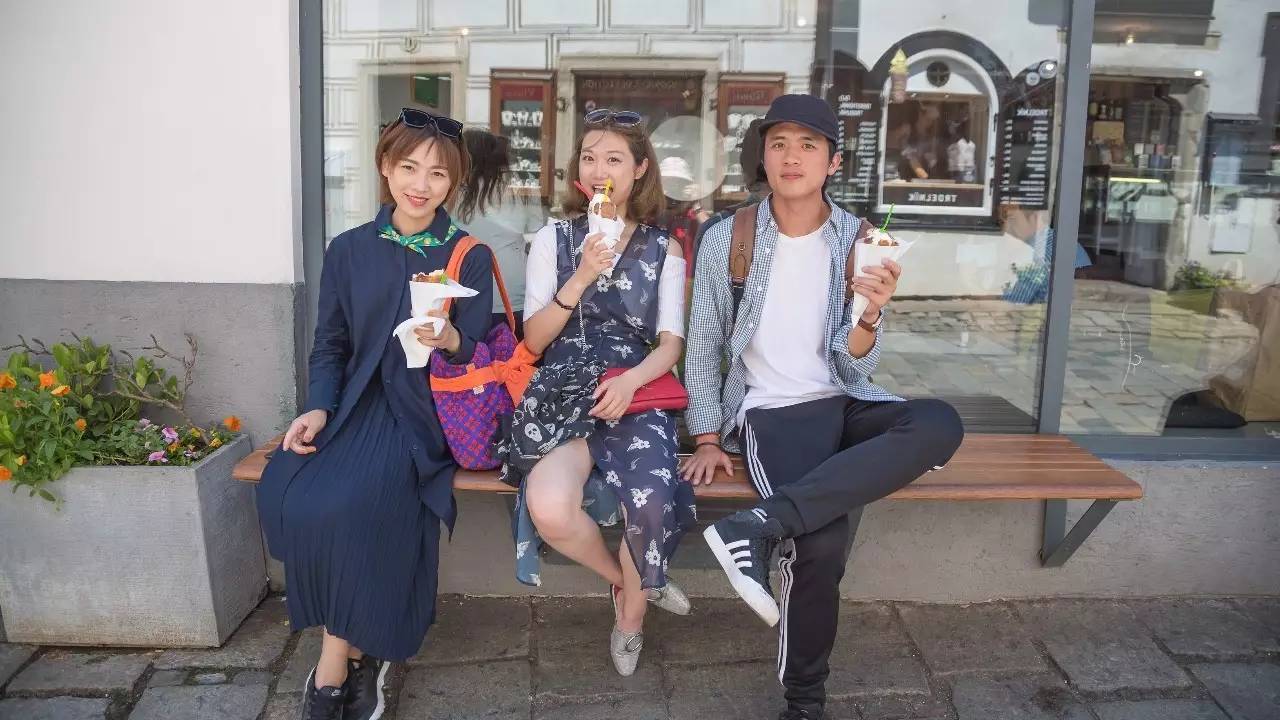 生活在妙不可言的等待中,我生活在妙不可言的等待中