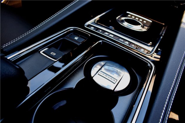 捷豹f-pace改装捷豹f-pace,捷豹f-pace2024款落地价对比捷豹xfl