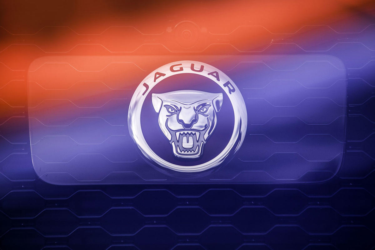 豹力英伦绅士试驾新款捷豹f-pace,试驾2.0t捷豹f-pace