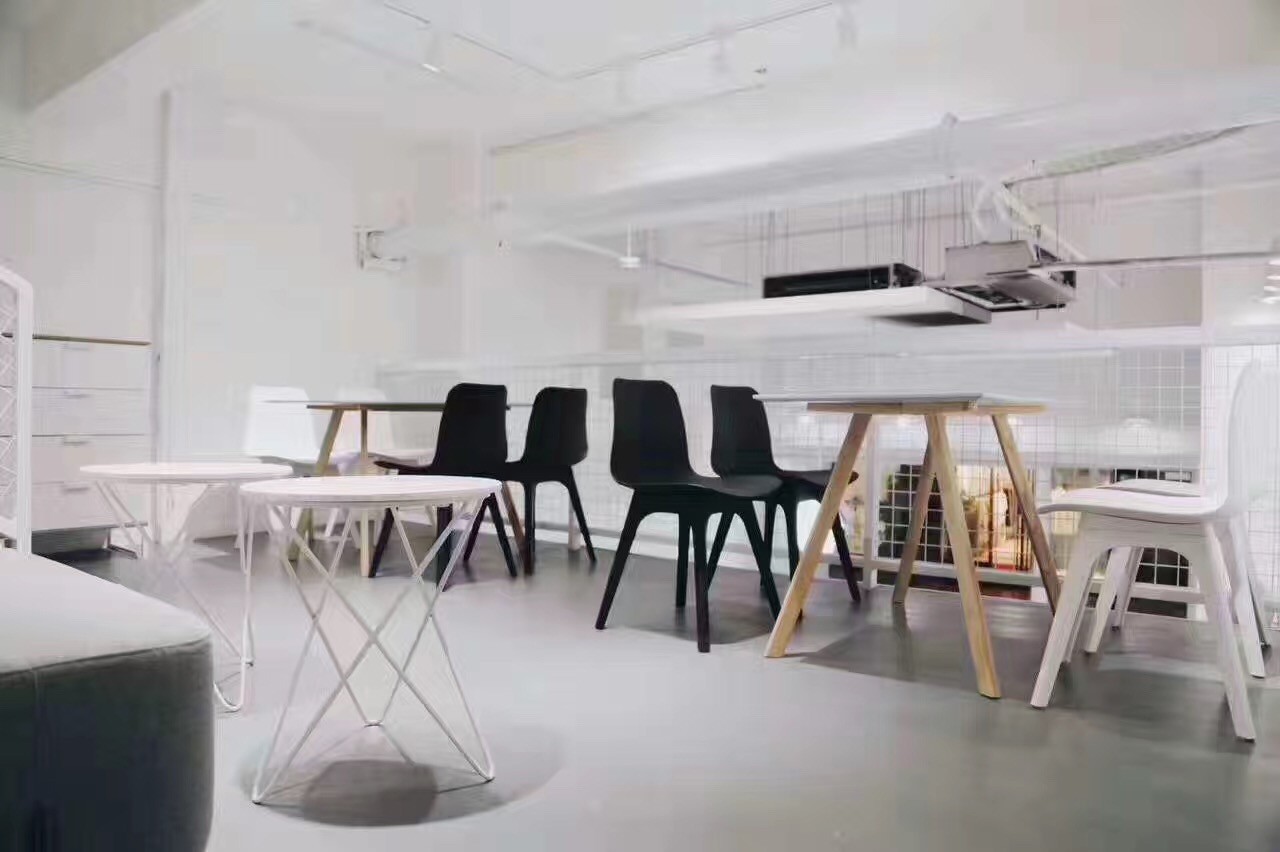 盛夏时光,相遇在菱角湖街角的北欧冷情咖啡店