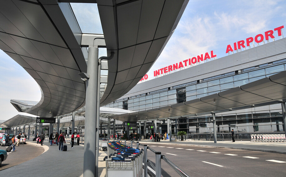 睡过了？要错过飞机了？该咋办？