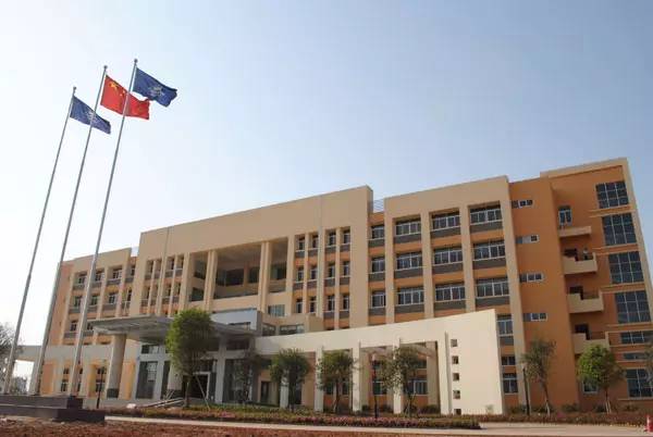 14.5亿被佛吉亚收购多数股份，好帮手为何卖掉前装业务？