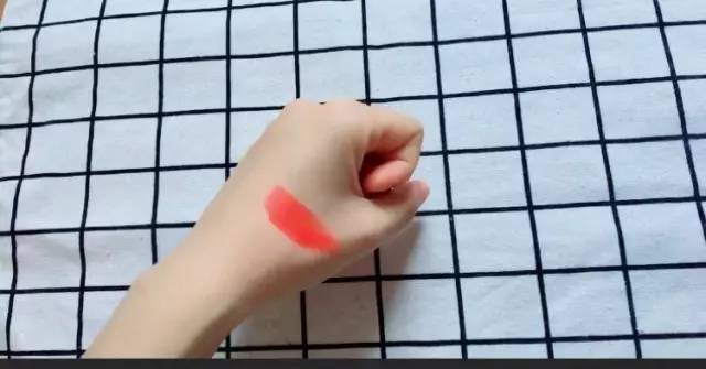 夏日必备口红试色list,夏天素颜必备10支口红