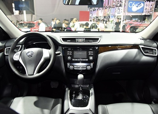 日产奇骏隔音怎么样,日产奇骏2019款转向有异响