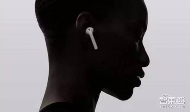 阿迪达斯3d跑鞋黑色,阿迪达斯推出3d打印运动鞋