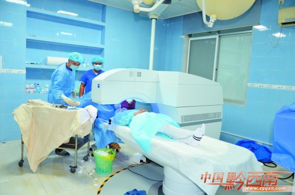 秒杀老花镜,秒杀角膜塑形镜