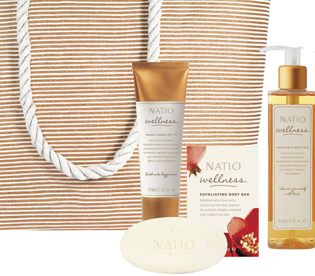 涂手霜不带防晒?白涂!男有王凯,女有王丽坤……看看最美明星手