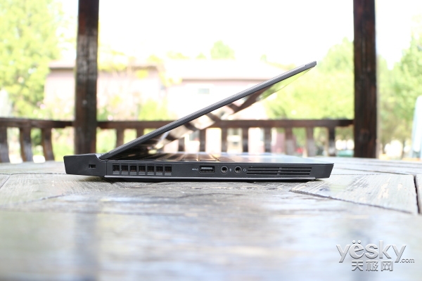 外星人游戏本alienware13,戴尔alienware13值得买吗