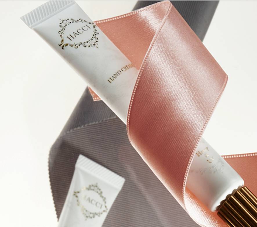 涂手霜不带防晒?白涂!男有王凯,女有王丽坤……看看最美明星手