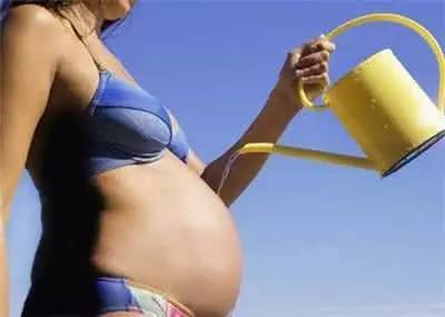 孕早期口里总是感觉有腥味,怀孕早期为什么嘴巴里一直有苦味