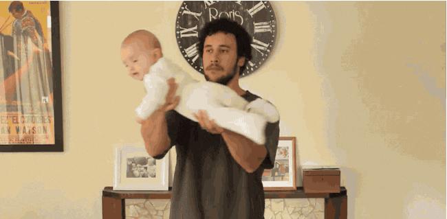 母乳喂养绝不是一个人的事,母乳喂养不等于母爱