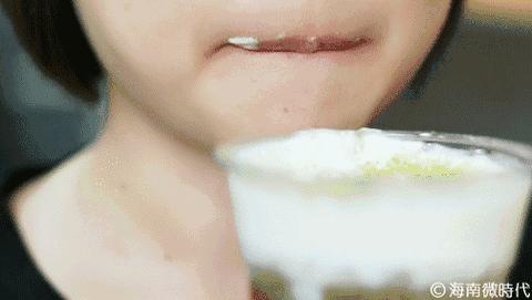 解放西友谊天桥下,能一口喝掉整个夏天!