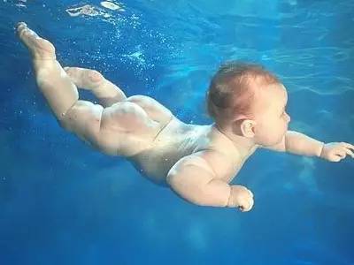 「周末推荐」这些童真问题，把父母问得羞羞哒