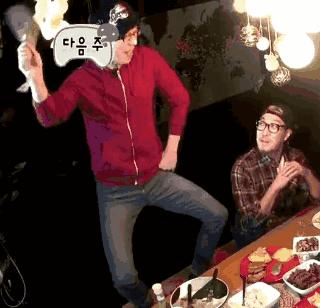 十年无名终成大神，却因太完美遭质疑……他如何靠高情商成功逆袭？