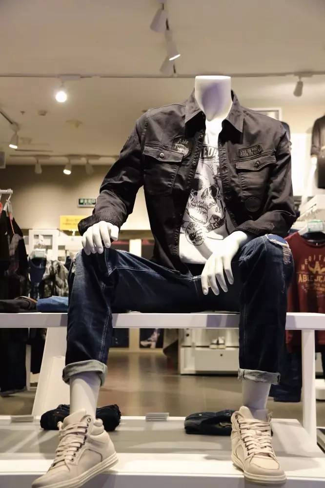 那些潮到爆的明星*服私**，我们给你找到平替了｜百盛潮牌节低至5折