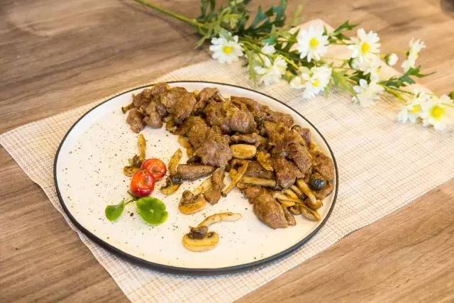 美食与女朋友的照片怎么拍,男生美食怎么拍好看